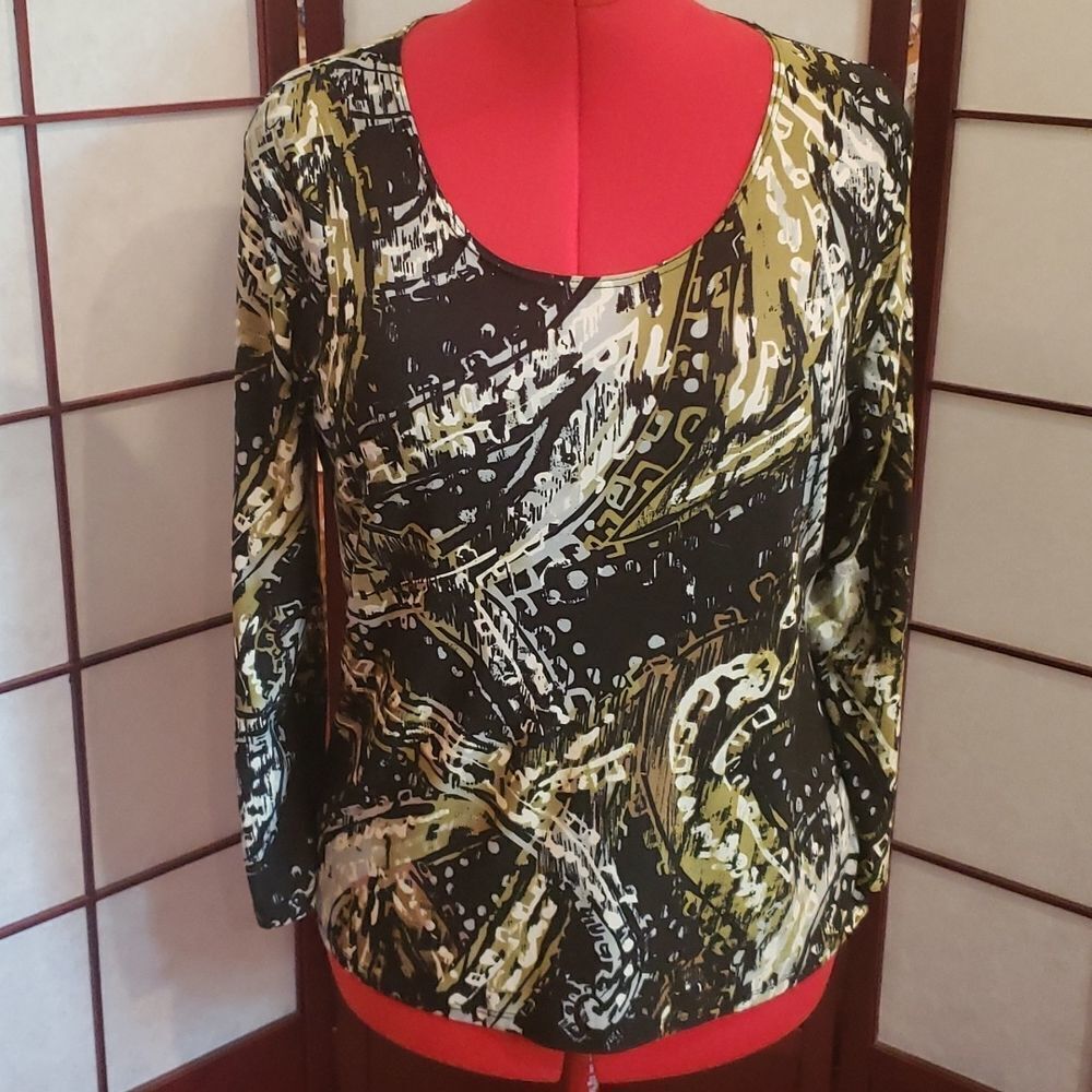 Suzie in the City Designer Pullover Long Sleeve Blouse